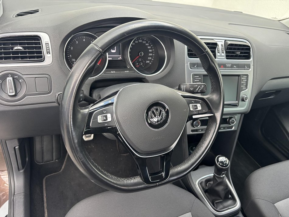 Volkswagen Polo 1.2 TSi Allstar