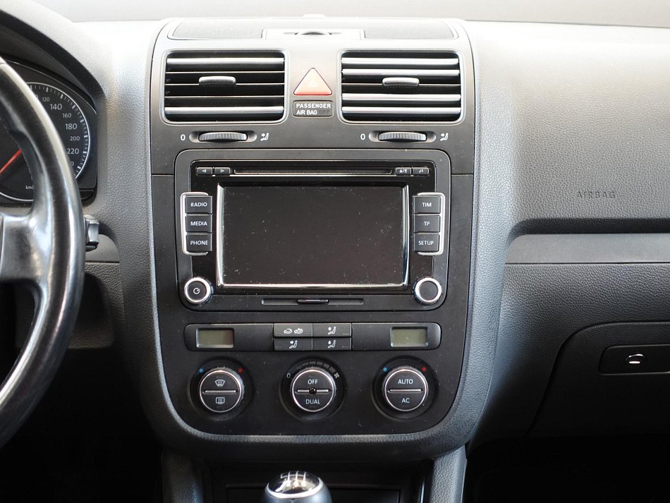 Volkswagen Golf 1.4 TSI 