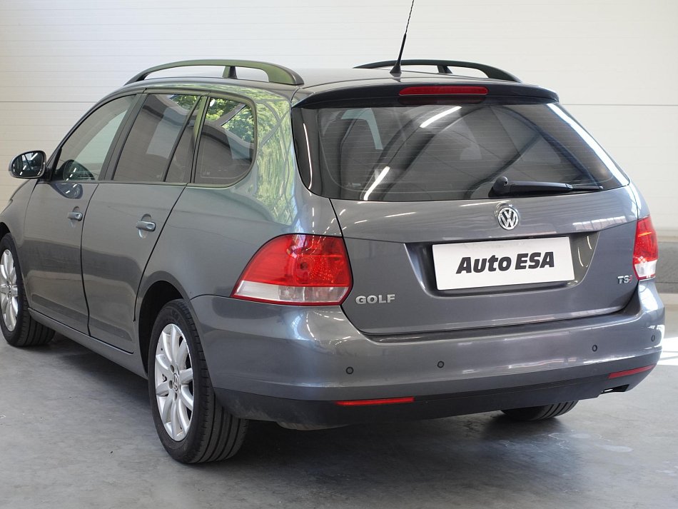 Volkswagen Golf 1.4 TSI 