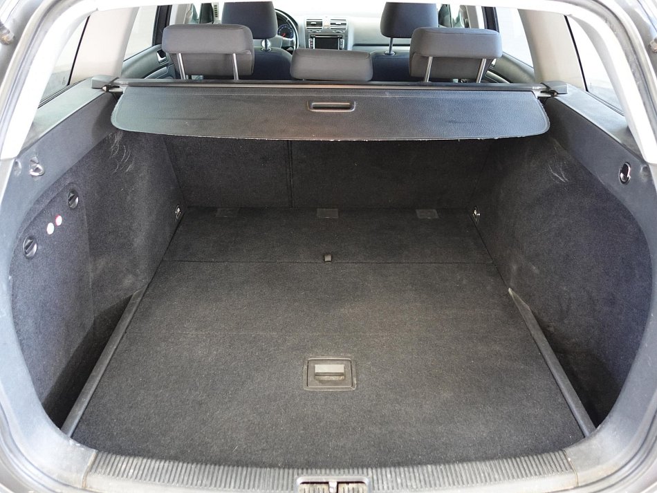 Volkswagen Golf 1.4 TSI 