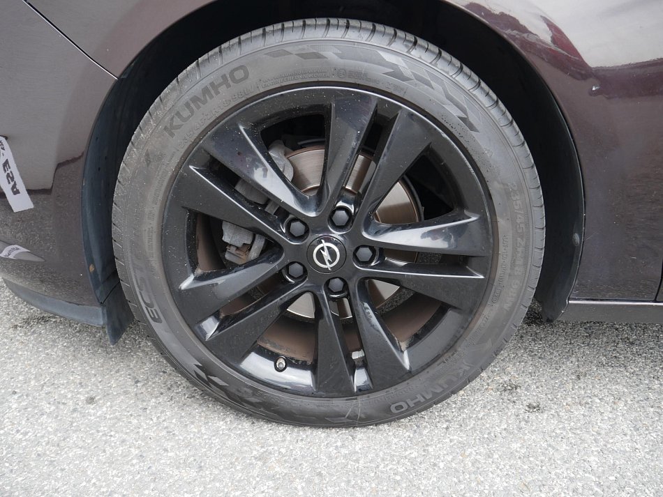 Opel Astra 1.6T 