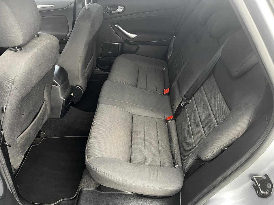 Ford Mondeo 2.0 TDCi 