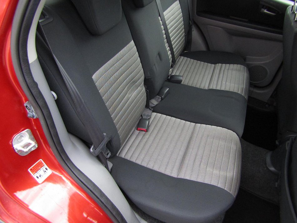 Suzuki SX4 1.6 i  4x4