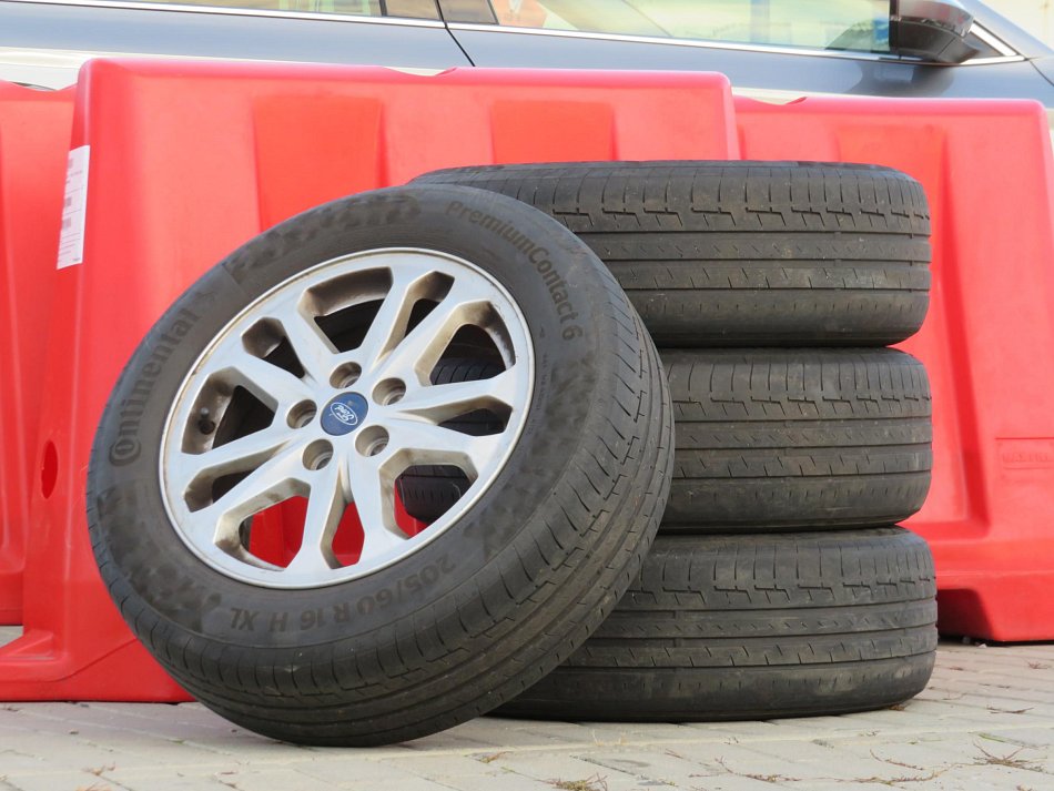 Ford Tourneo Connect 1.5TDCi Trend MAXi