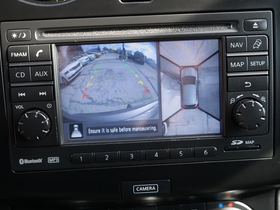 Nissan Qashqai 1.6 i 