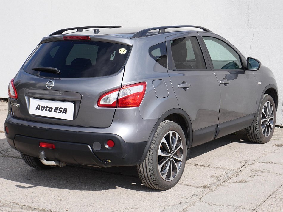 Nissan Qashqai 1.6 i 