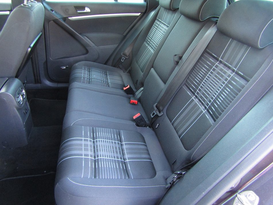 Volkswagen Tiguan 2.0TSi  4x4