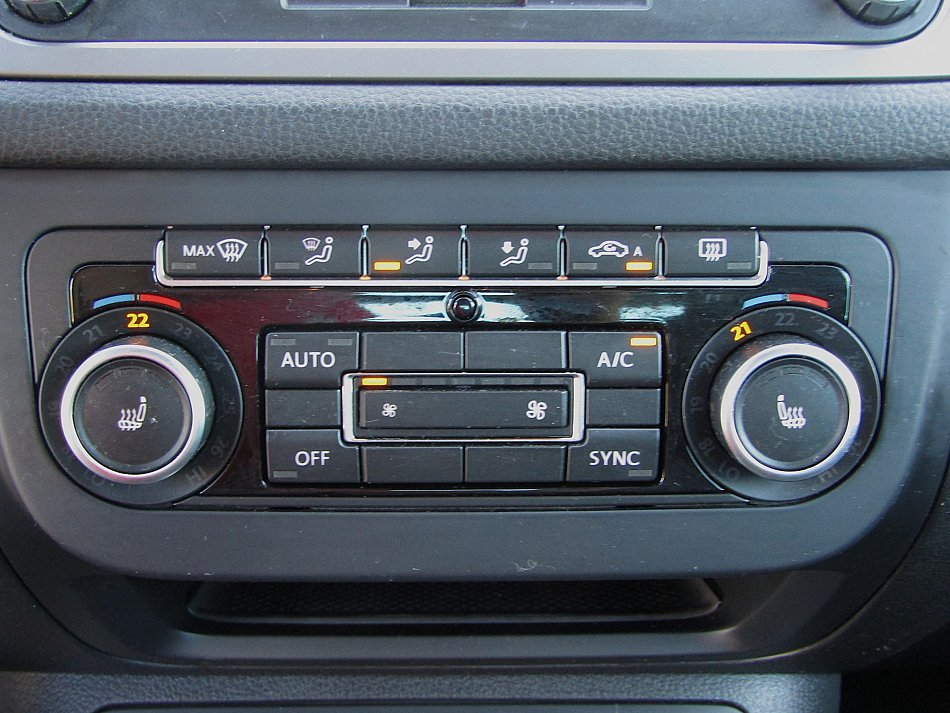 Volkswagen Tiguan 2.0TSi  4x4