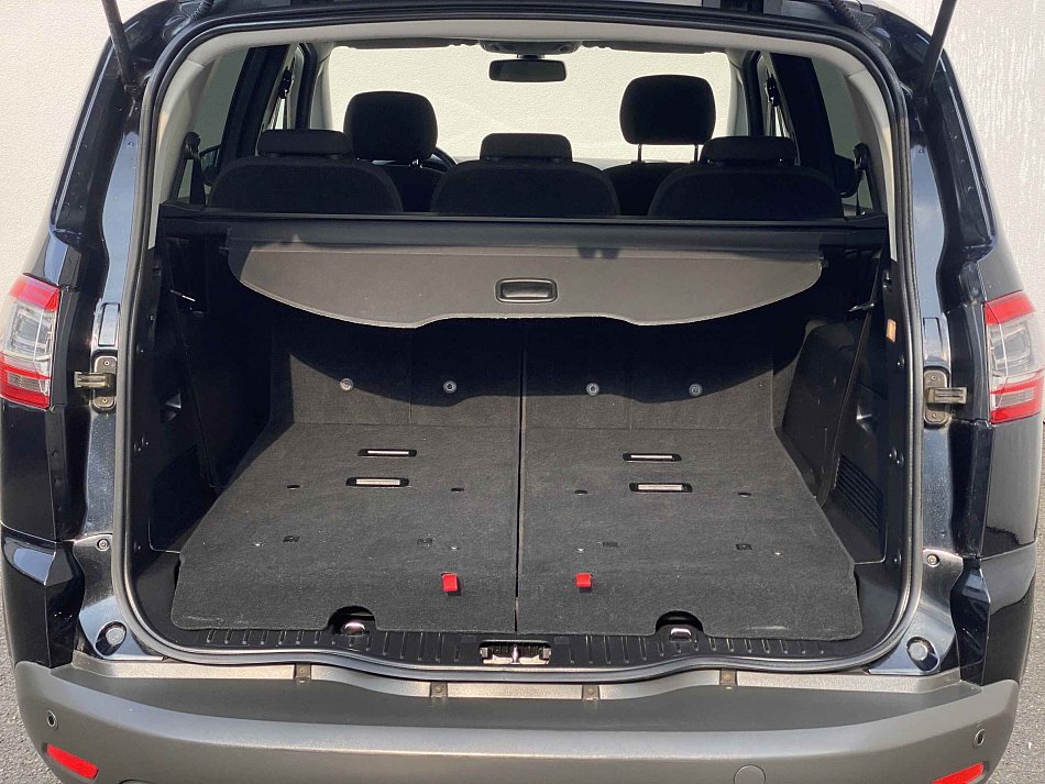 Ford S-MAX 2.2 TDCi Titanium