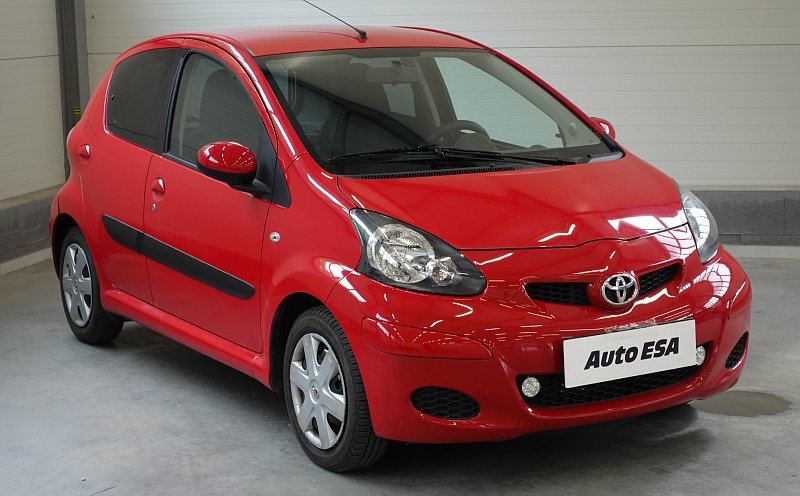 Toyota Aygo 1.0i 