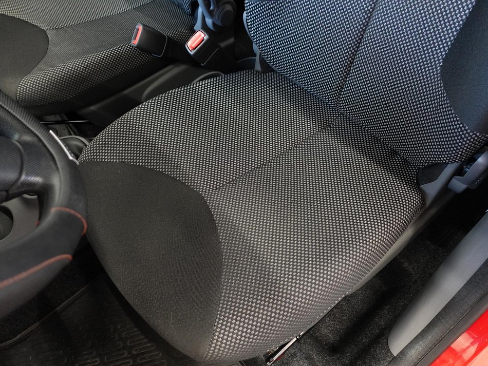Toyota Aygo 1.0i 