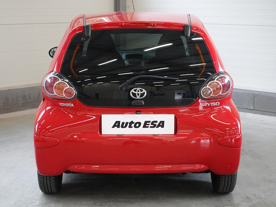 Toyota Aygo 1.0i 