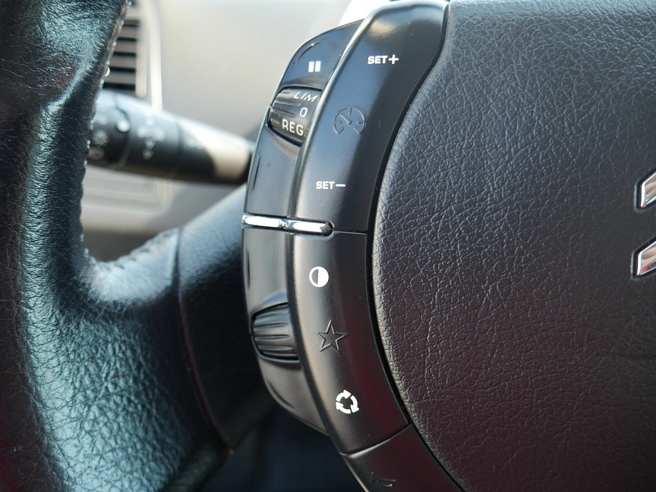 Citroën C4 1.6 i 