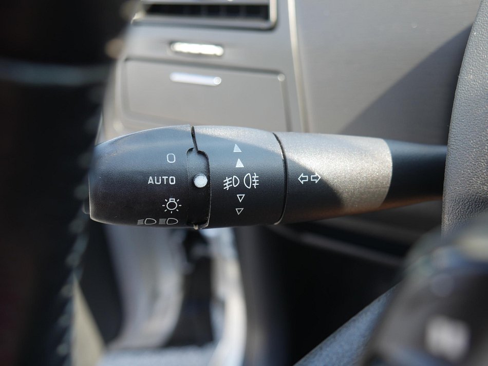 Citroën C4 1.6 i 