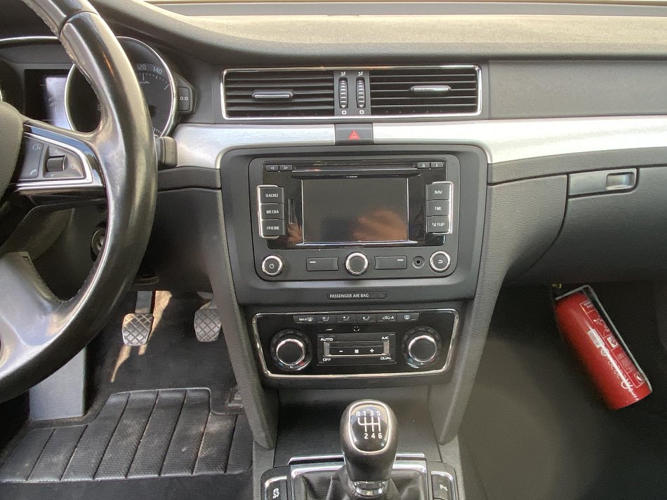 Škoda Superb II 1.6 TDi Ambition