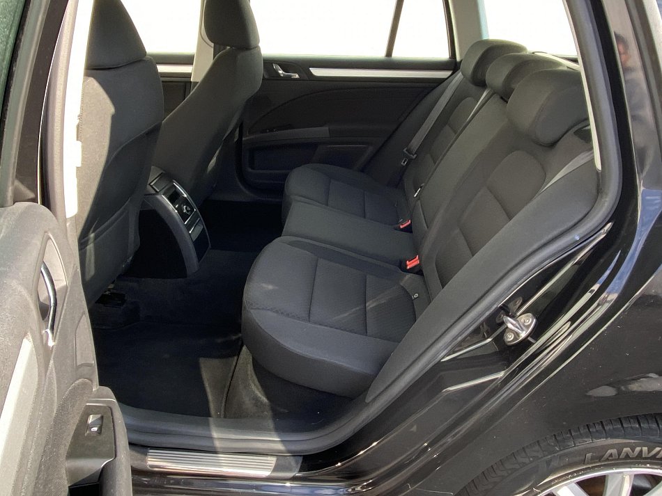Škoda Superb II 1.6 TDi Ambition