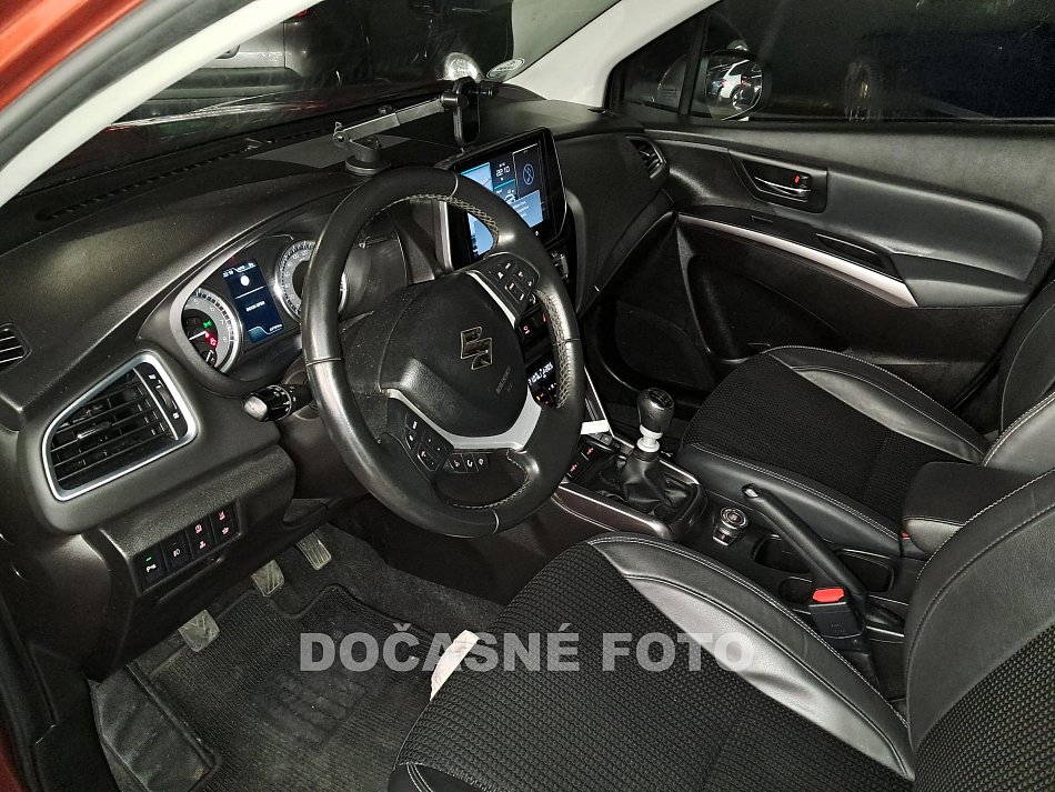 Suzuki S-Cross 1.4Boosterjet Hybrid 