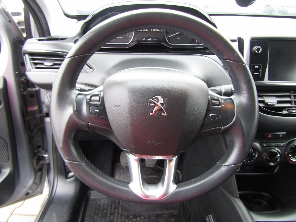 Peugeot 208 1.2PT Active