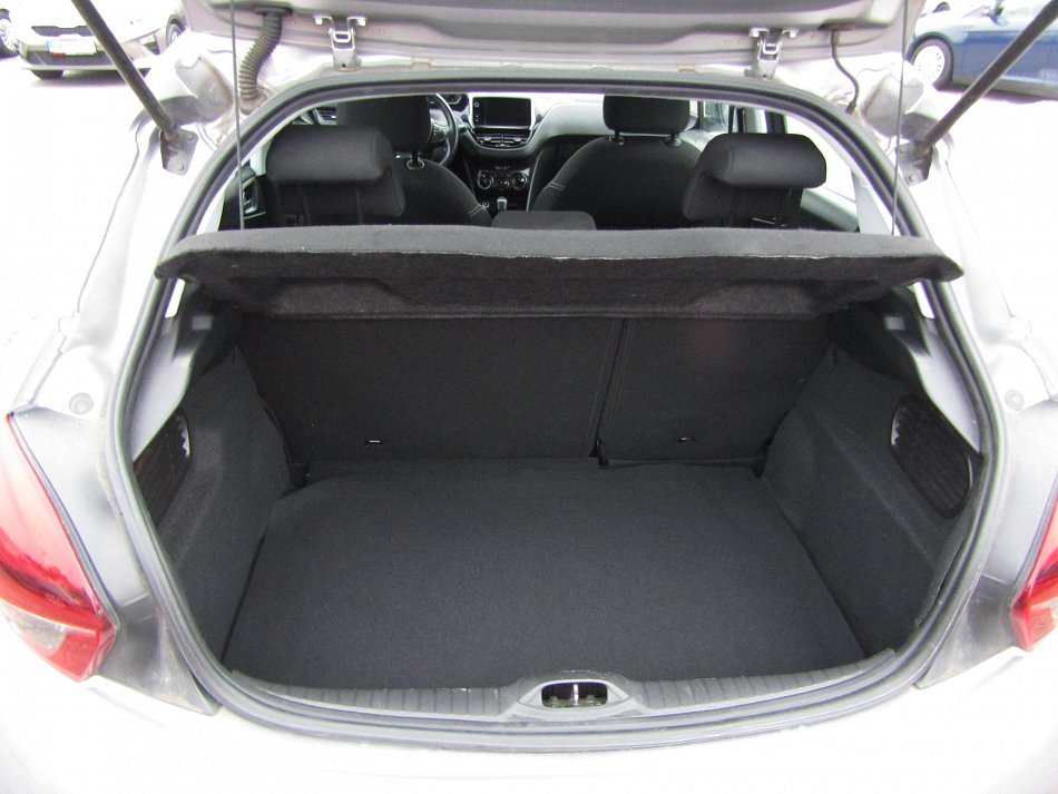 Peugeot 208 1.2PT Active