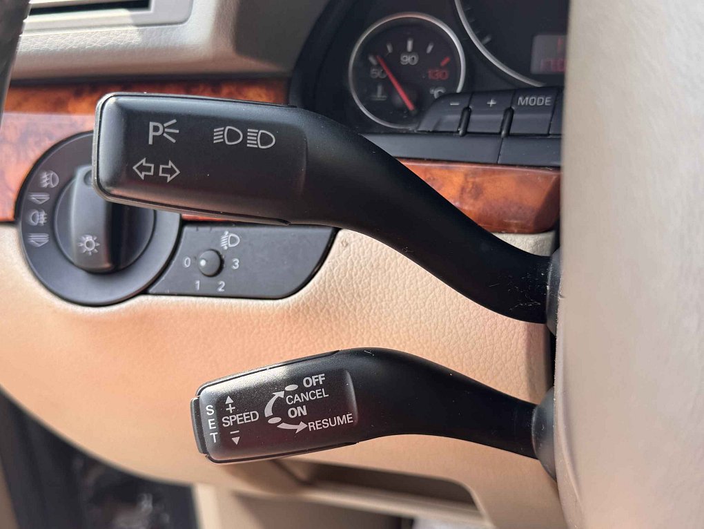 Audi A4 2.0i 