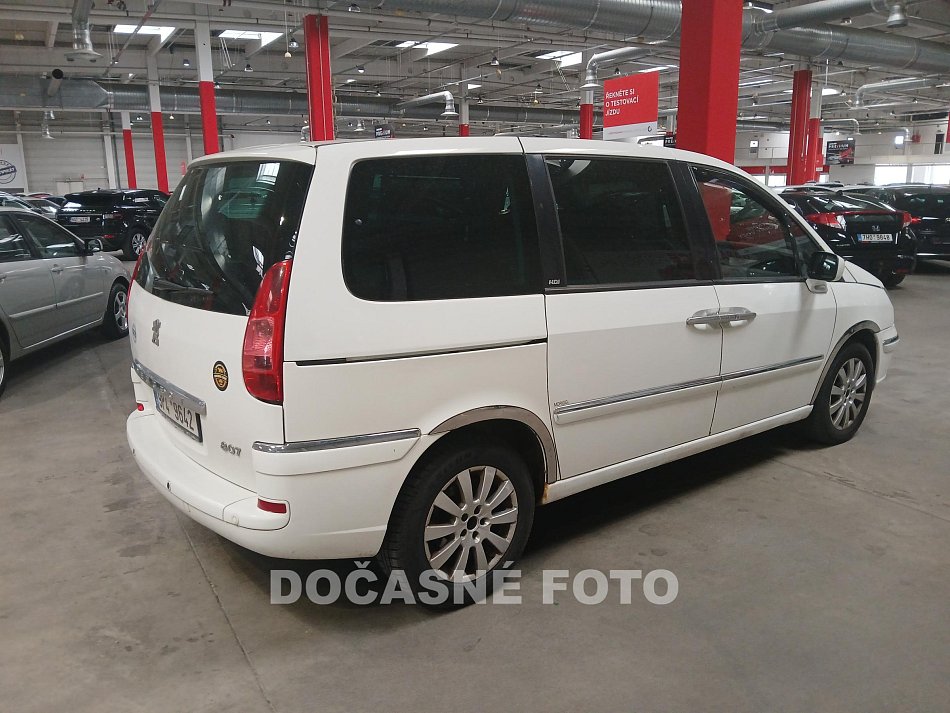 Peugeot 807 2.0HDi 