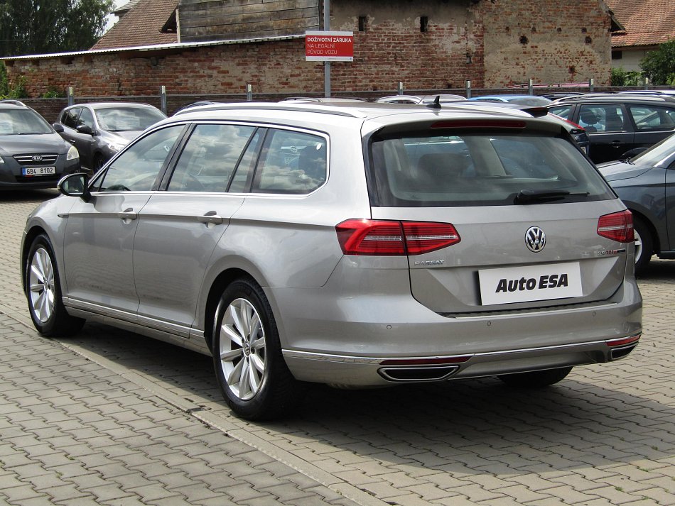 Volkswagen Passat 2.0 BiTDi Highline 4x4