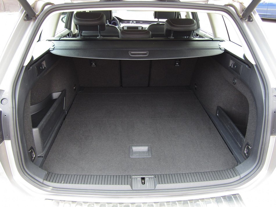 Volkswagen Passat 2.0 BiTDi Highline 4x4