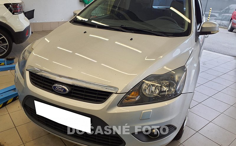 Ford Focus 1.6i 