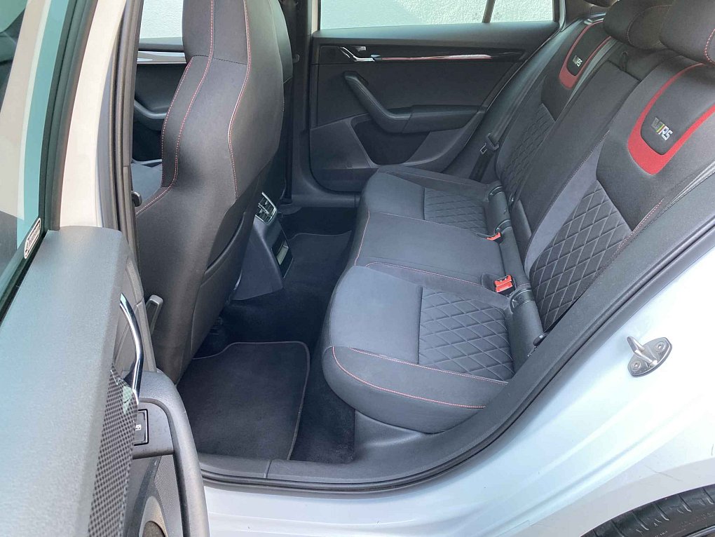 Škoda Octavia III 2.0 TDi RS