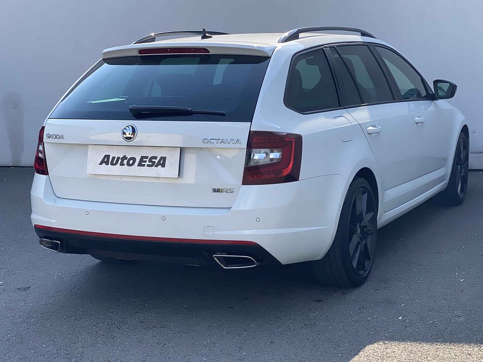 Škoda Octavia III 2.0 TDi RS