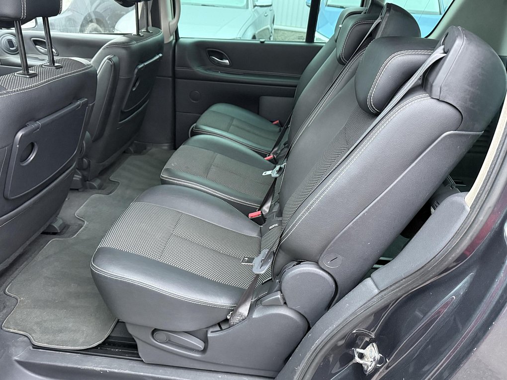 Renault Espace 2.0 dCi 