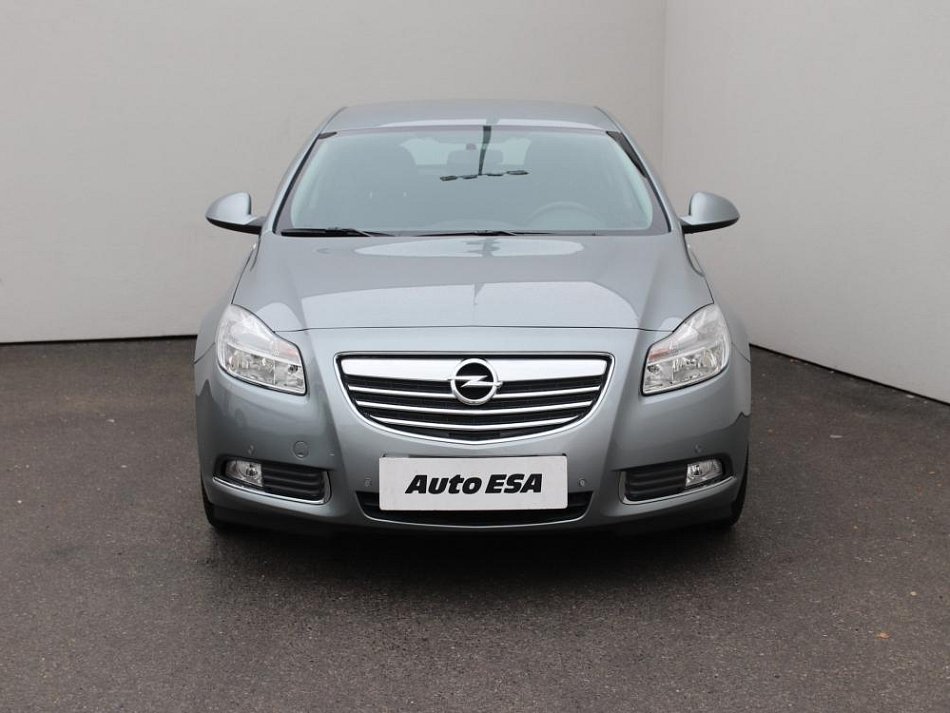 Opel Insignia 2.0 CDTi Cosmo 118kW