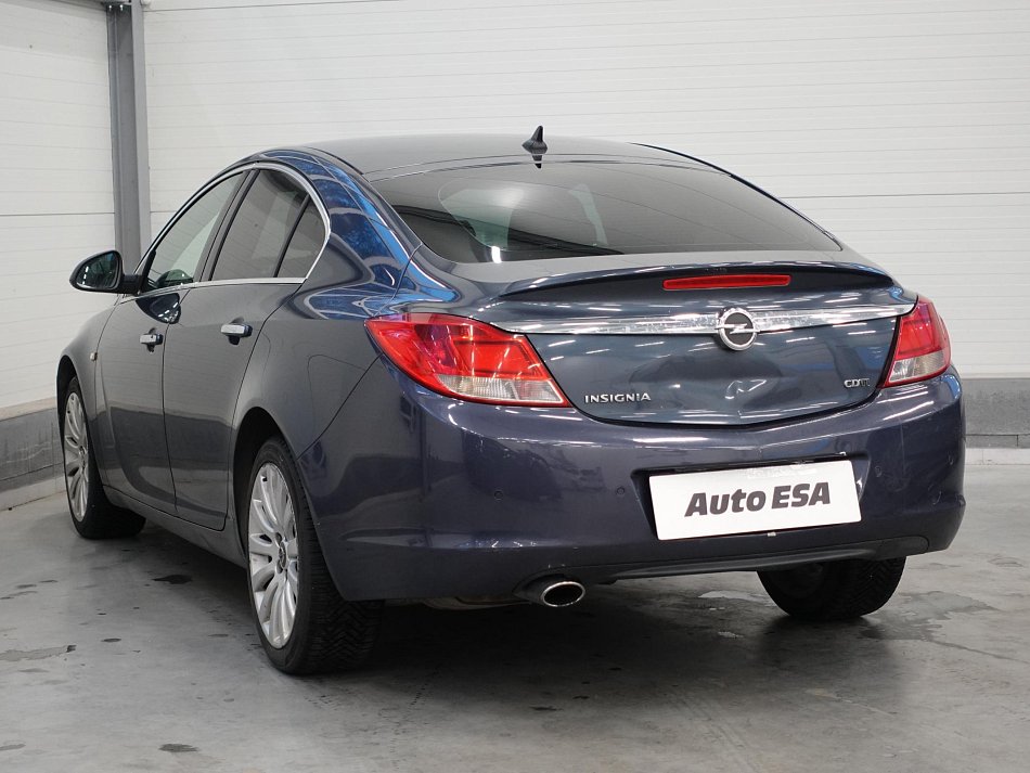 Opel Insignia 2.0 CDTi Cosmo 118kW
