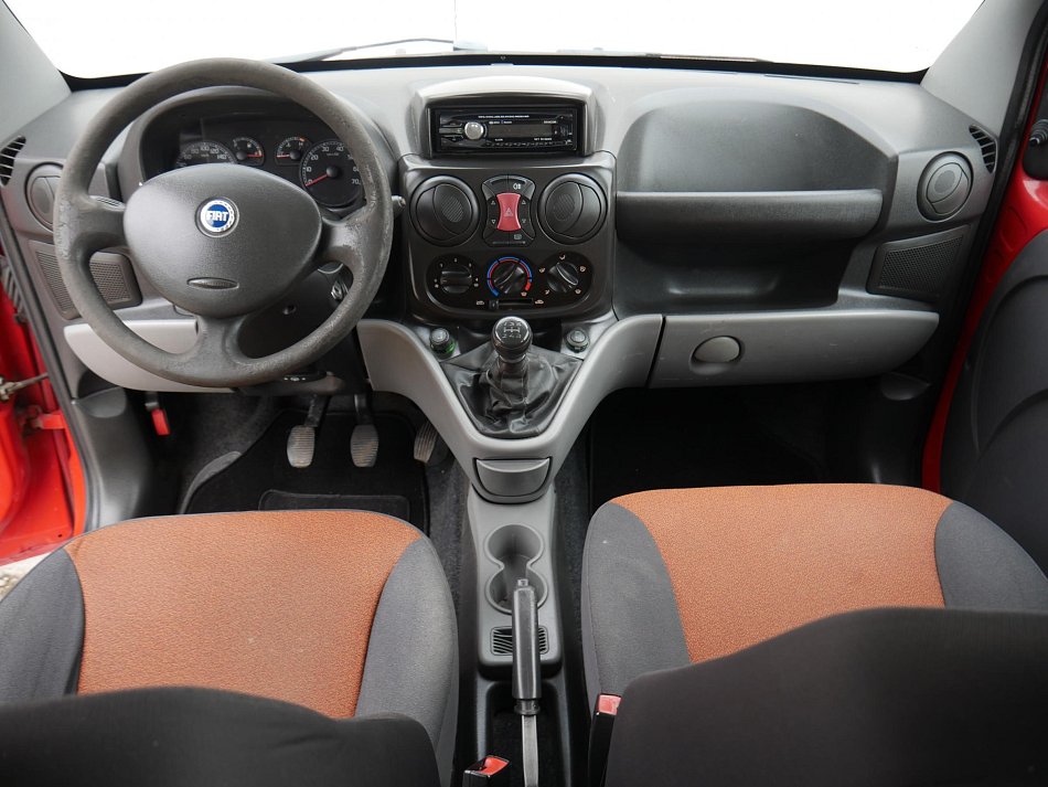 Fiat Dobló 1.4i 