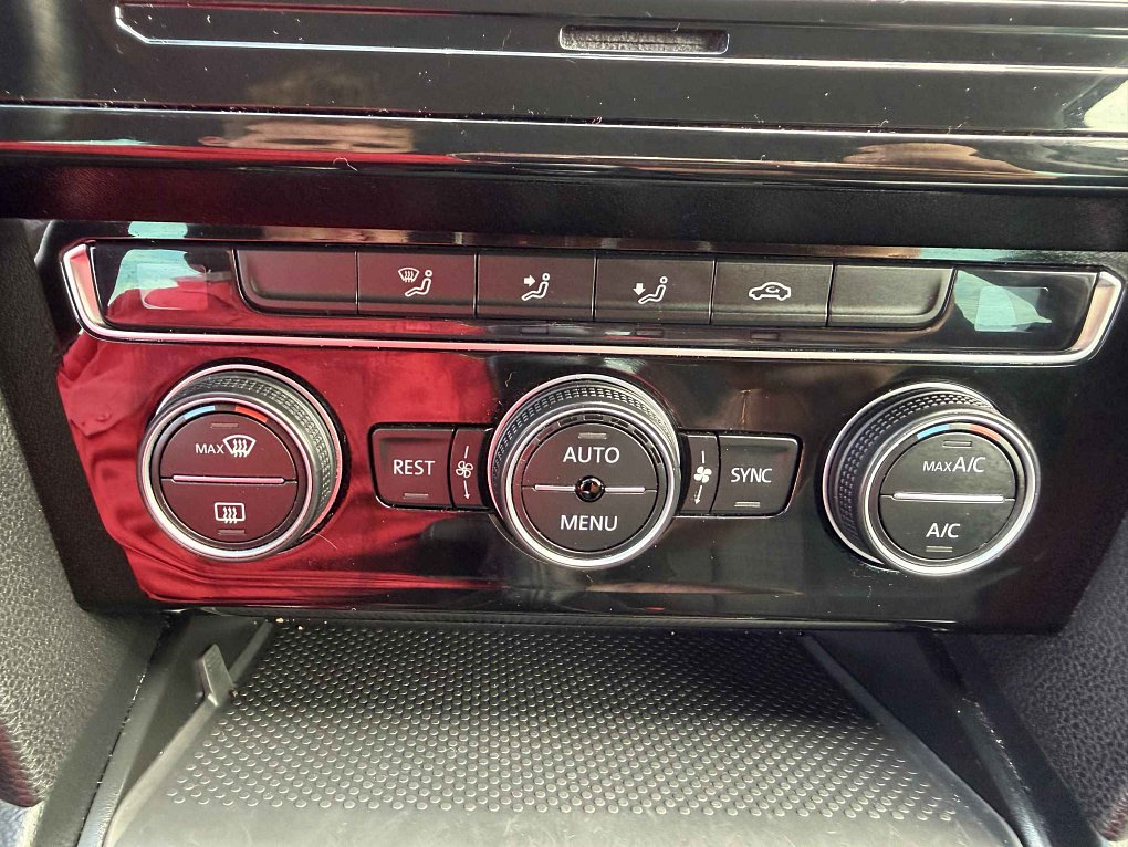 Volkswagen Passat 1.5 TSi 