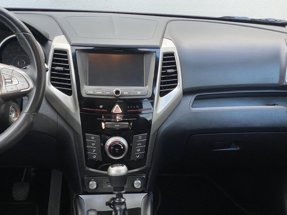 SsangYong Tivoli 1.6 e-XGi 