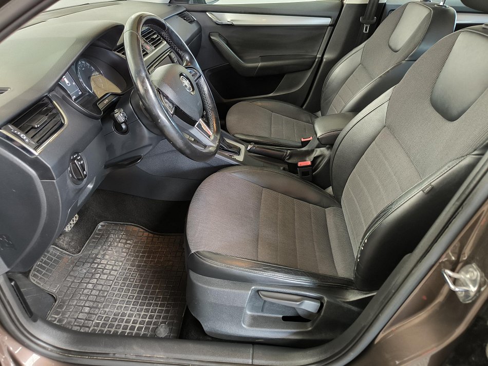 Škoda Octavia III 2.0 TDi Elegance