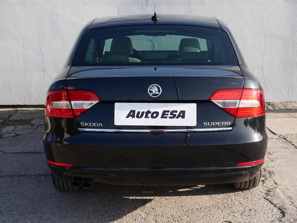 Škoda Superb II 2.0 TDi Elegance 4x4