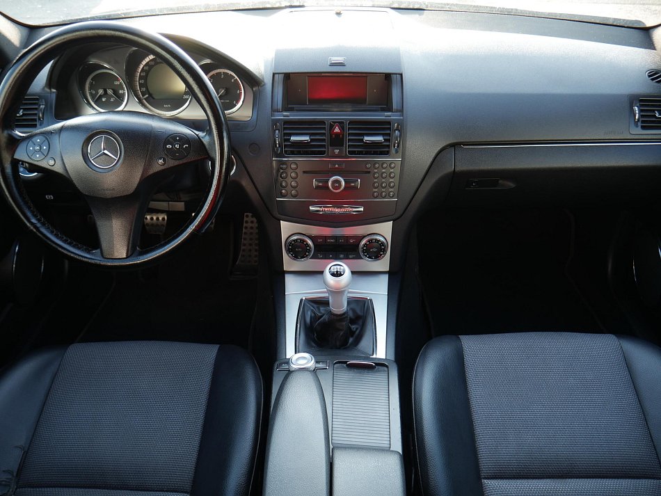 Mercedes-Benz Třída C 2.2CDI  C200