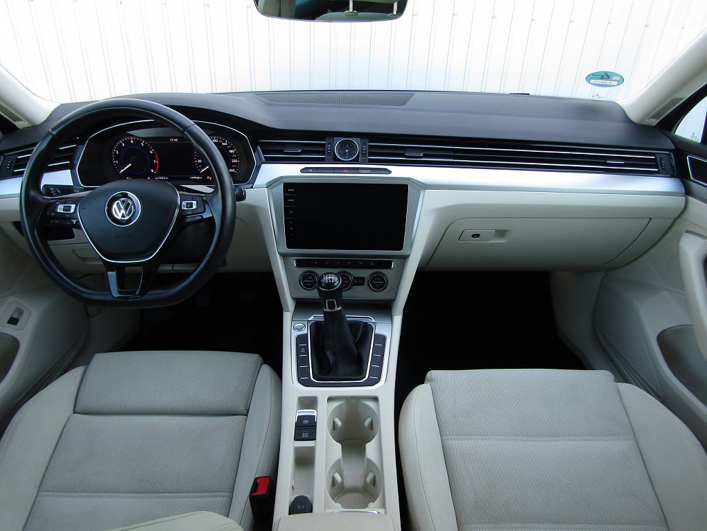 Volkswagen Passat 1.5 TSi Comfortline