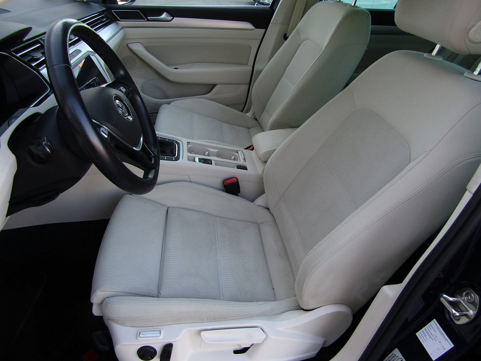 Volkswagen Passat 1.5 TSi Comfortline