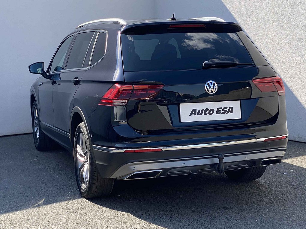 Volkswagen Tiguan Allspace  2.0 TDi Highline 4X4
