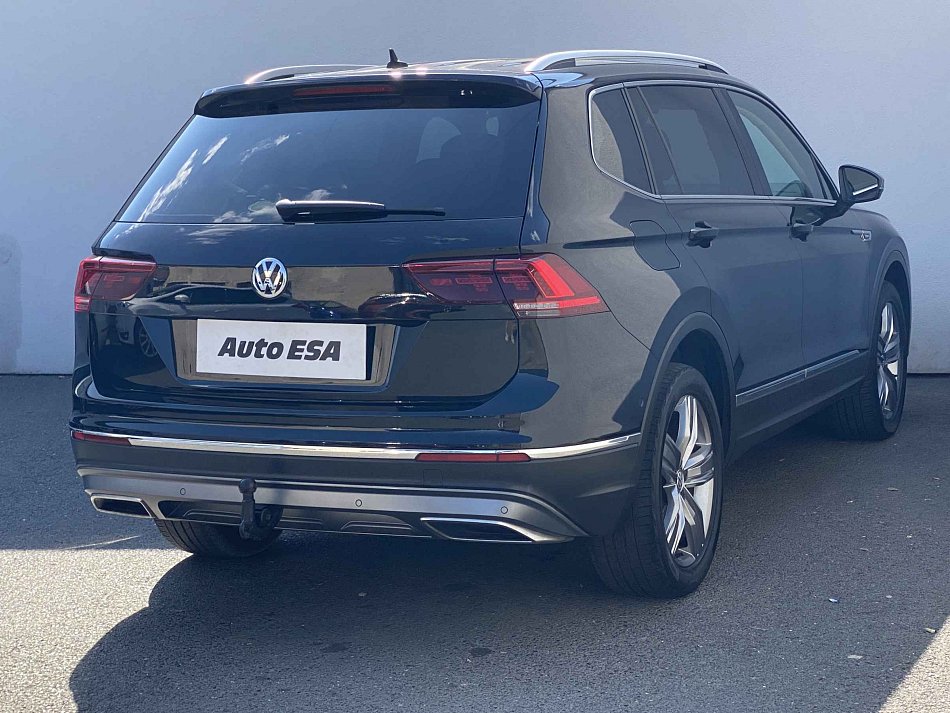 Volkswagen Tiguan Allspace  2.0 TDi Highline 4X4