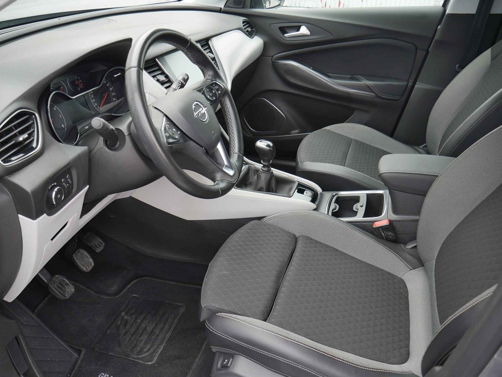 Opel Grandland X 1.2 PT Innovation