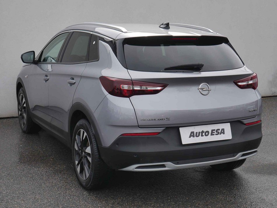 Opel Grandland X 1.2 PT Innovation