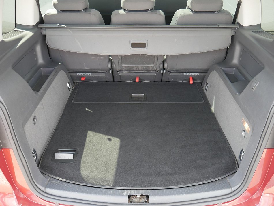 Volkswagen Touran 1.6 TDi 