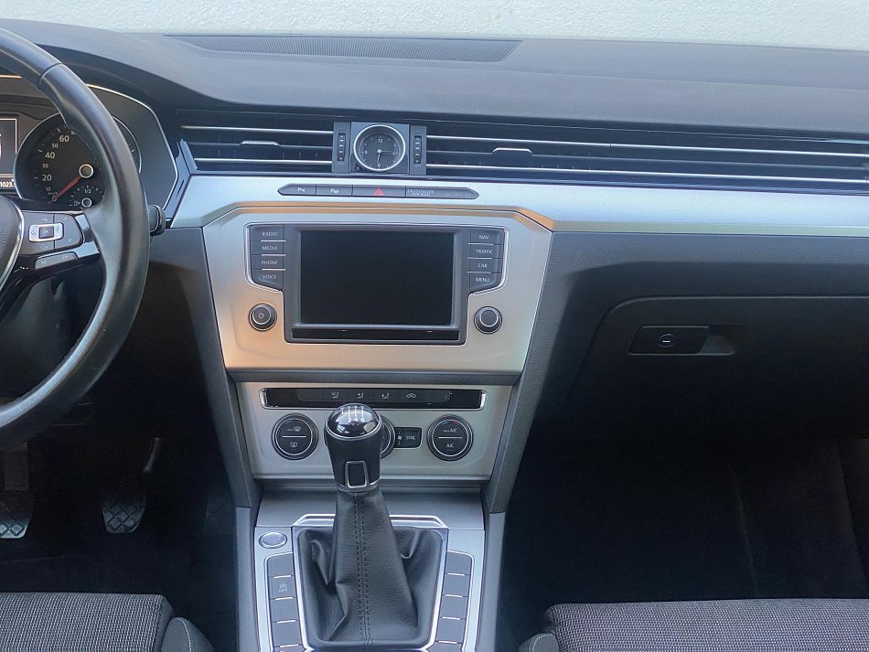 Volkswagen Passat 1.4TSi Comfortline