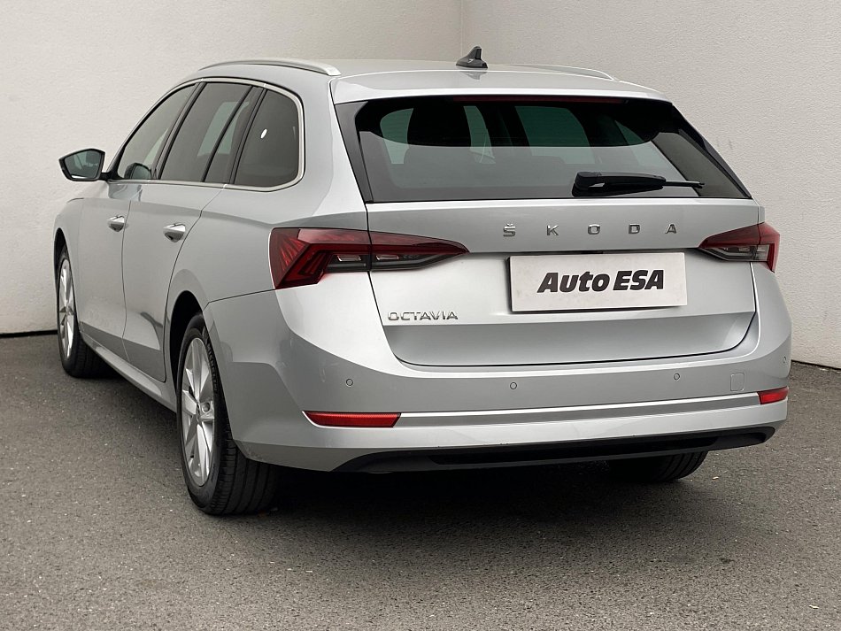 Škoda Octavia IV 1.5 TSi Style