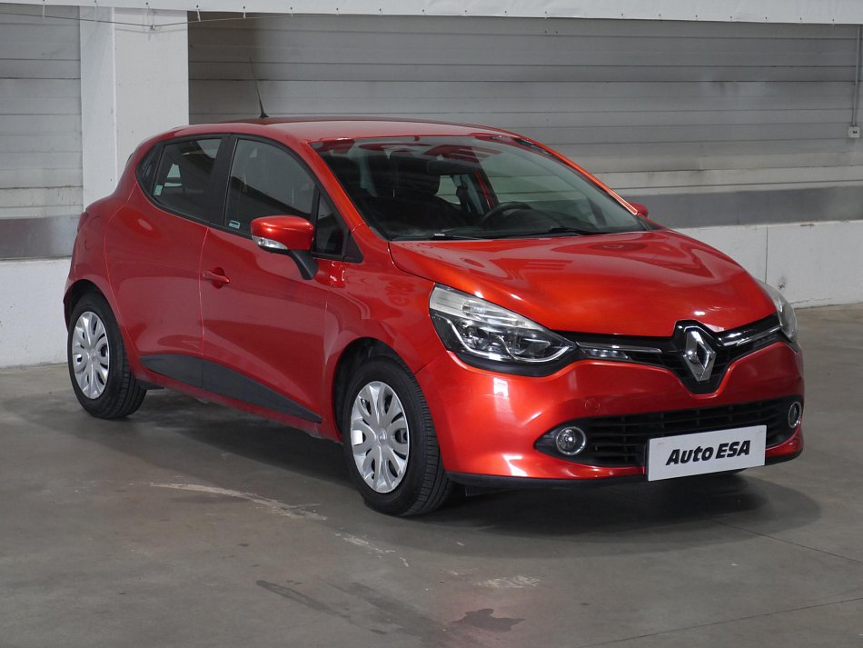 Renault Clio 1.2i 
