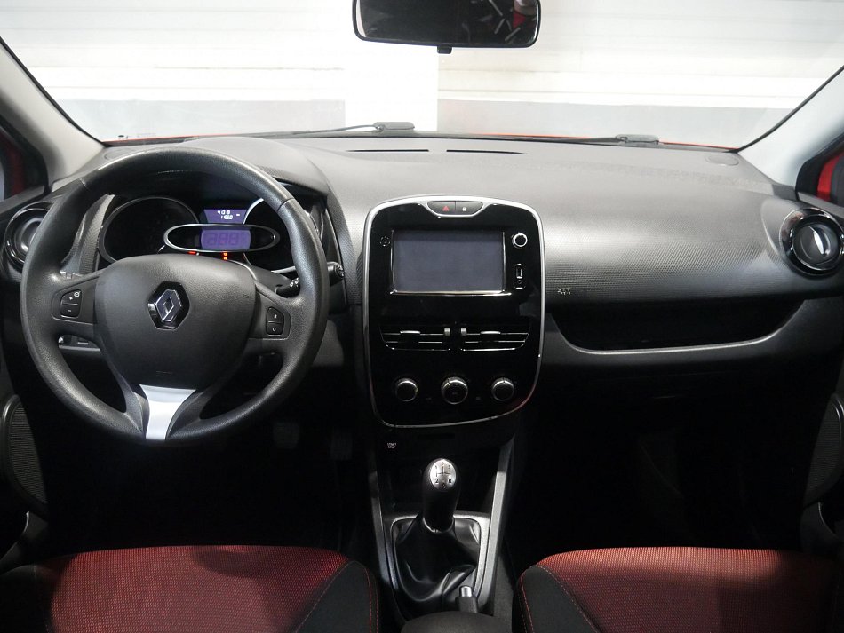 Renault Clio 1.2i 